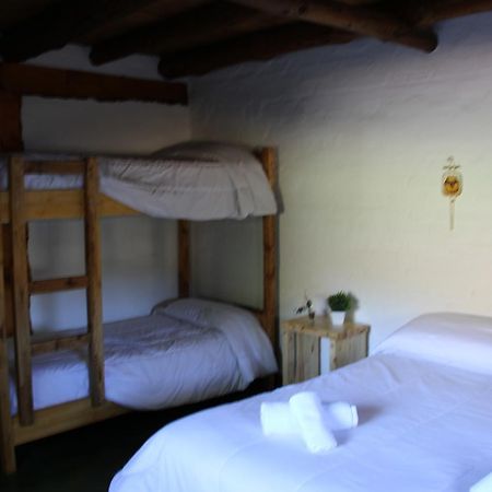 Montana Negra Hotell Aluminé Eksteriør bilde